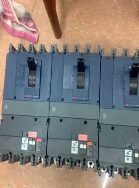 施耐德EZD400E漏电保护器，4P400A，型号EZD4--议价商品