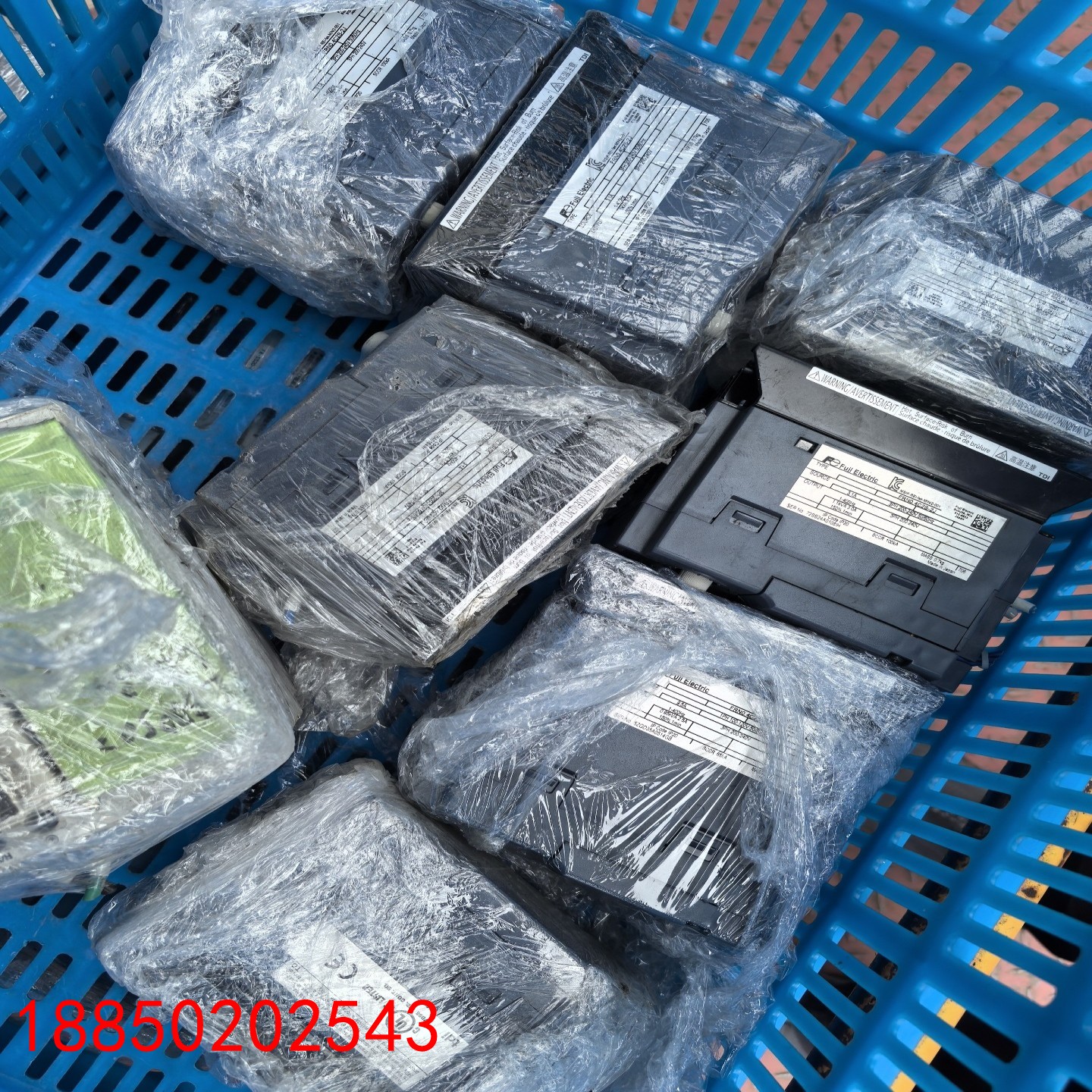 【请询价】富士变频器FRN04C2S-2J三相200-240V5