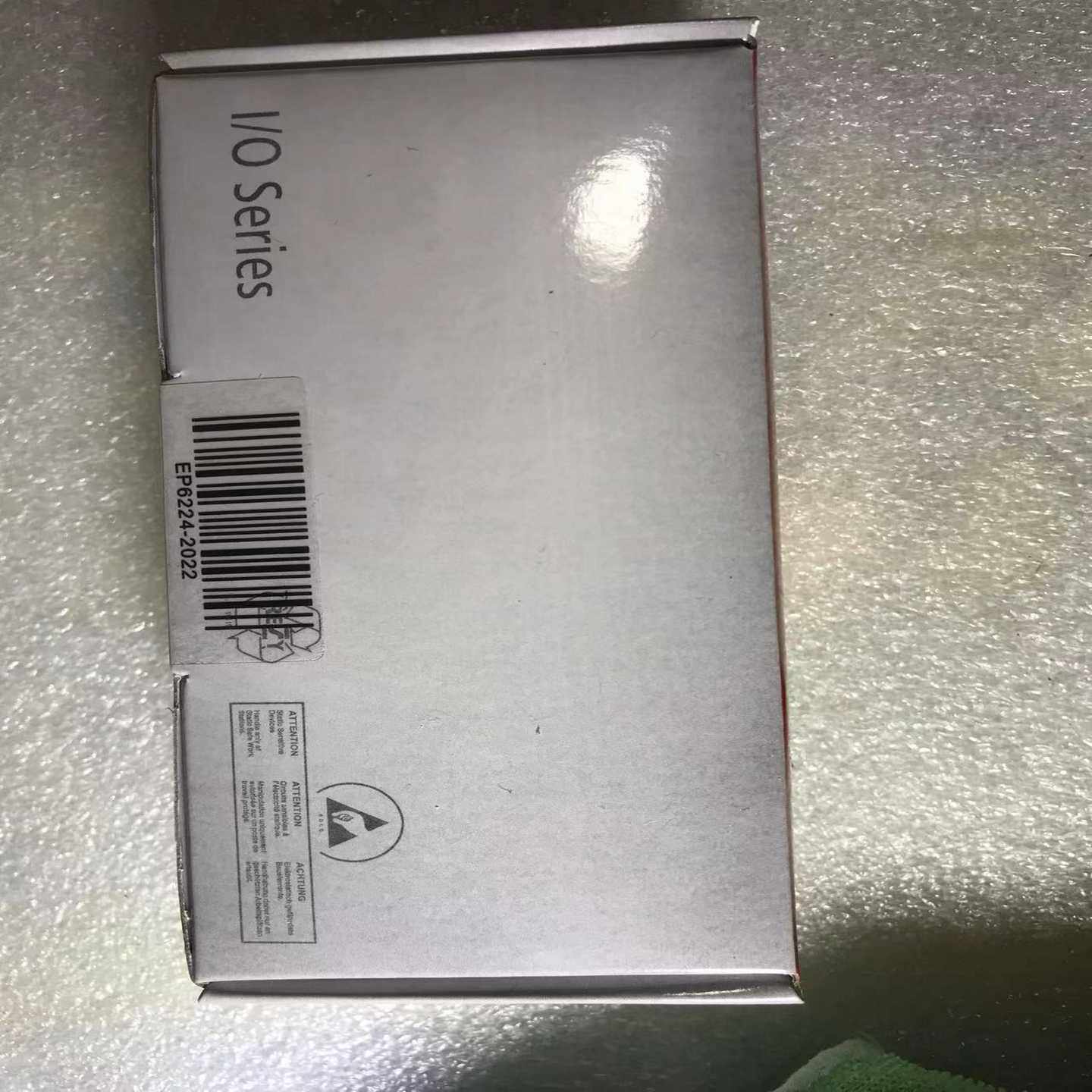 EP6224-2022倍福模块，行货没拆封，供应(亚飞商行）