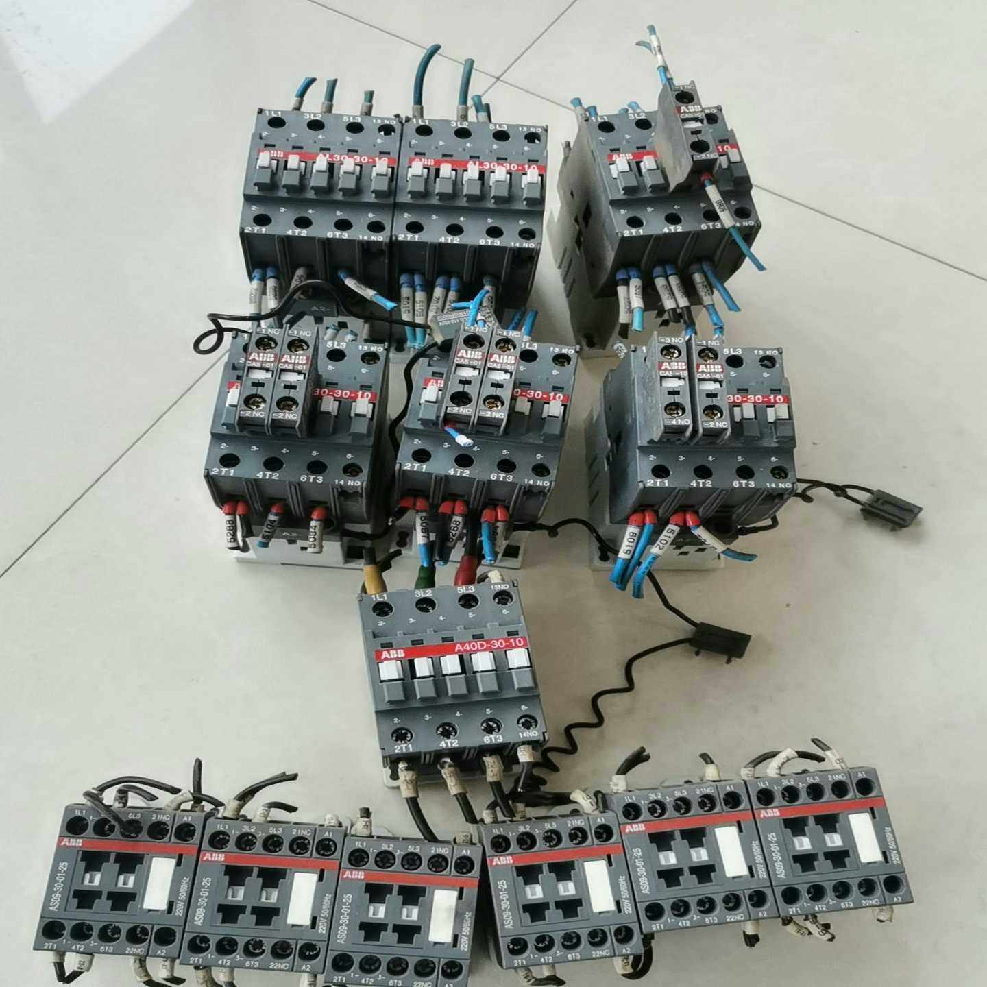 ABB接触器AL30-30-10有六个DC220V2【卡奥电子】