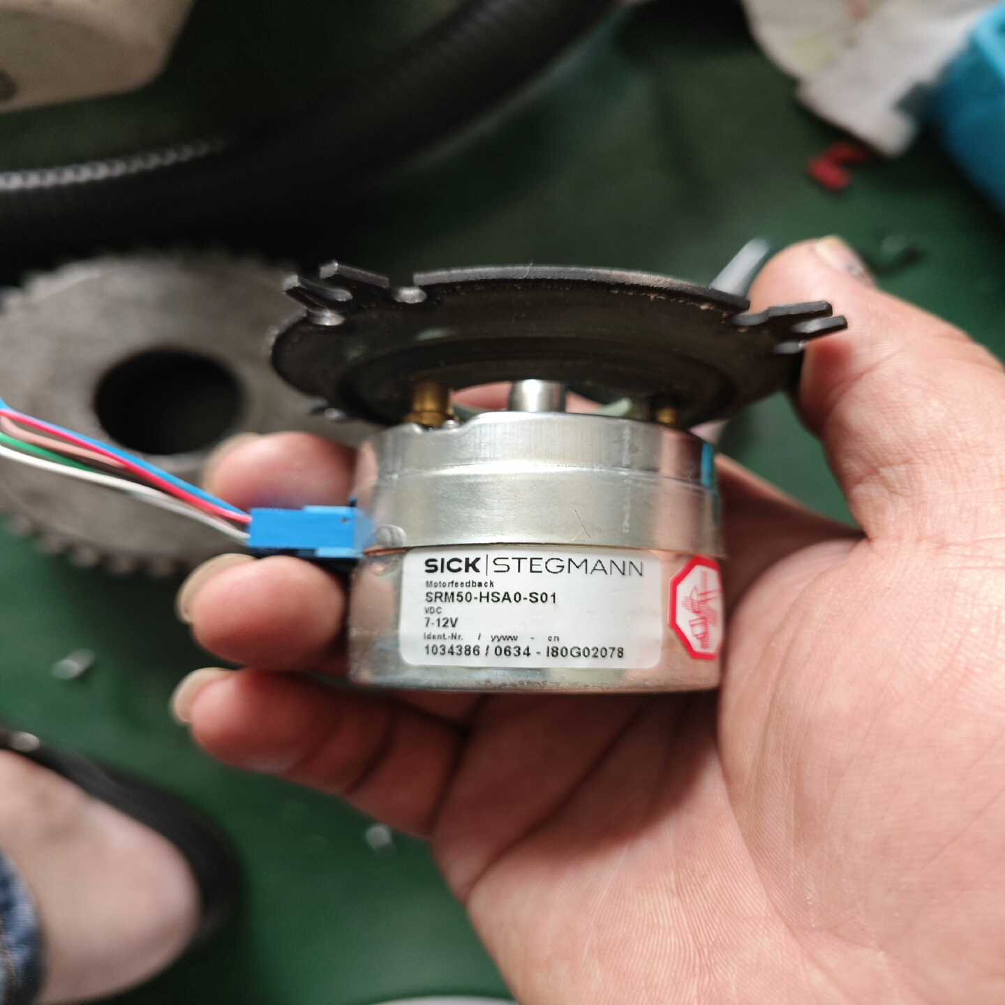 西克编码器SRM50-HSA0-S01二手拆机功能正常实物图--议价商品