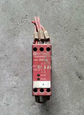 安全继电器，型号XPSAL5110，成色如图，功能询价