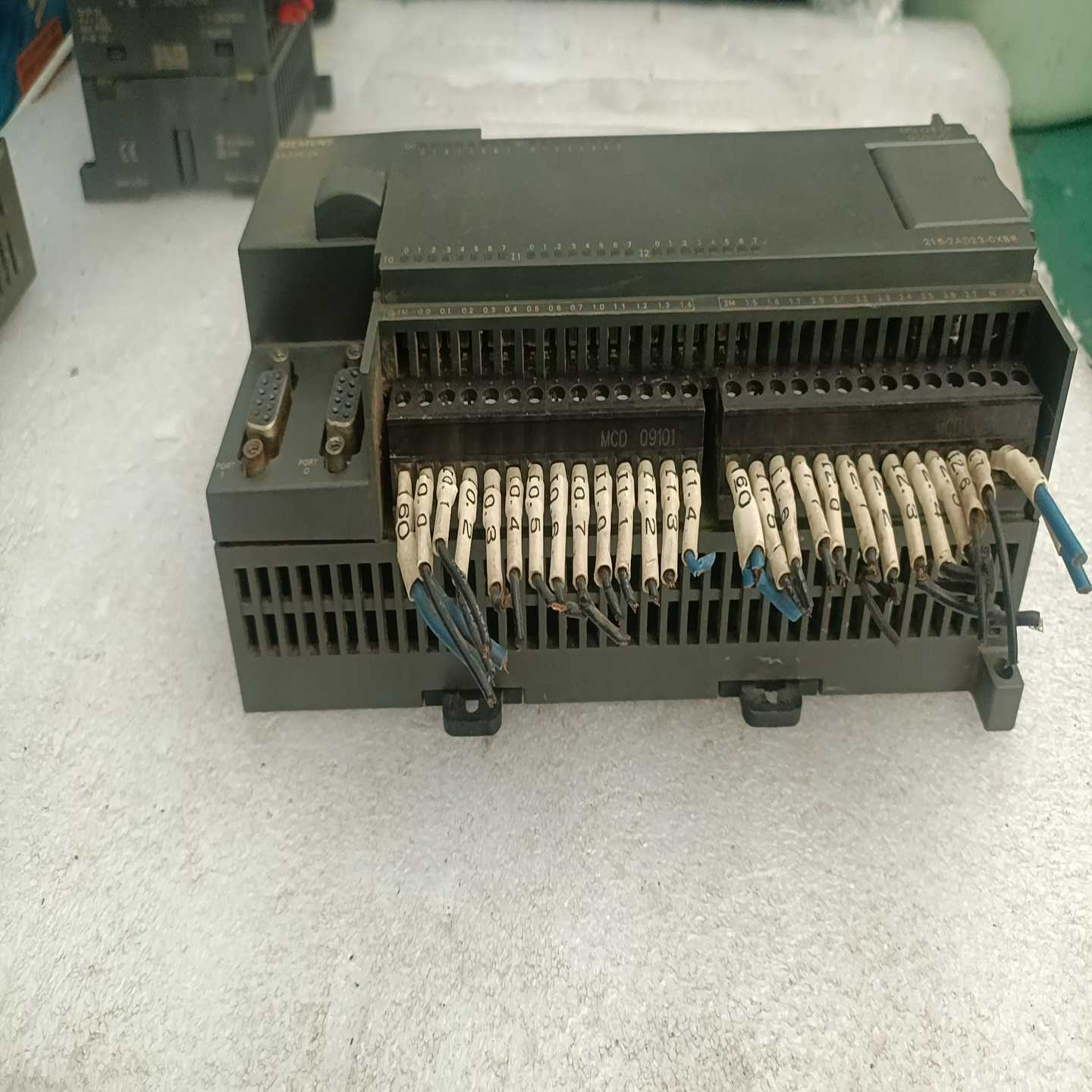 西门子S7-200CN模块6es7216-2bd23-0x--议价商品