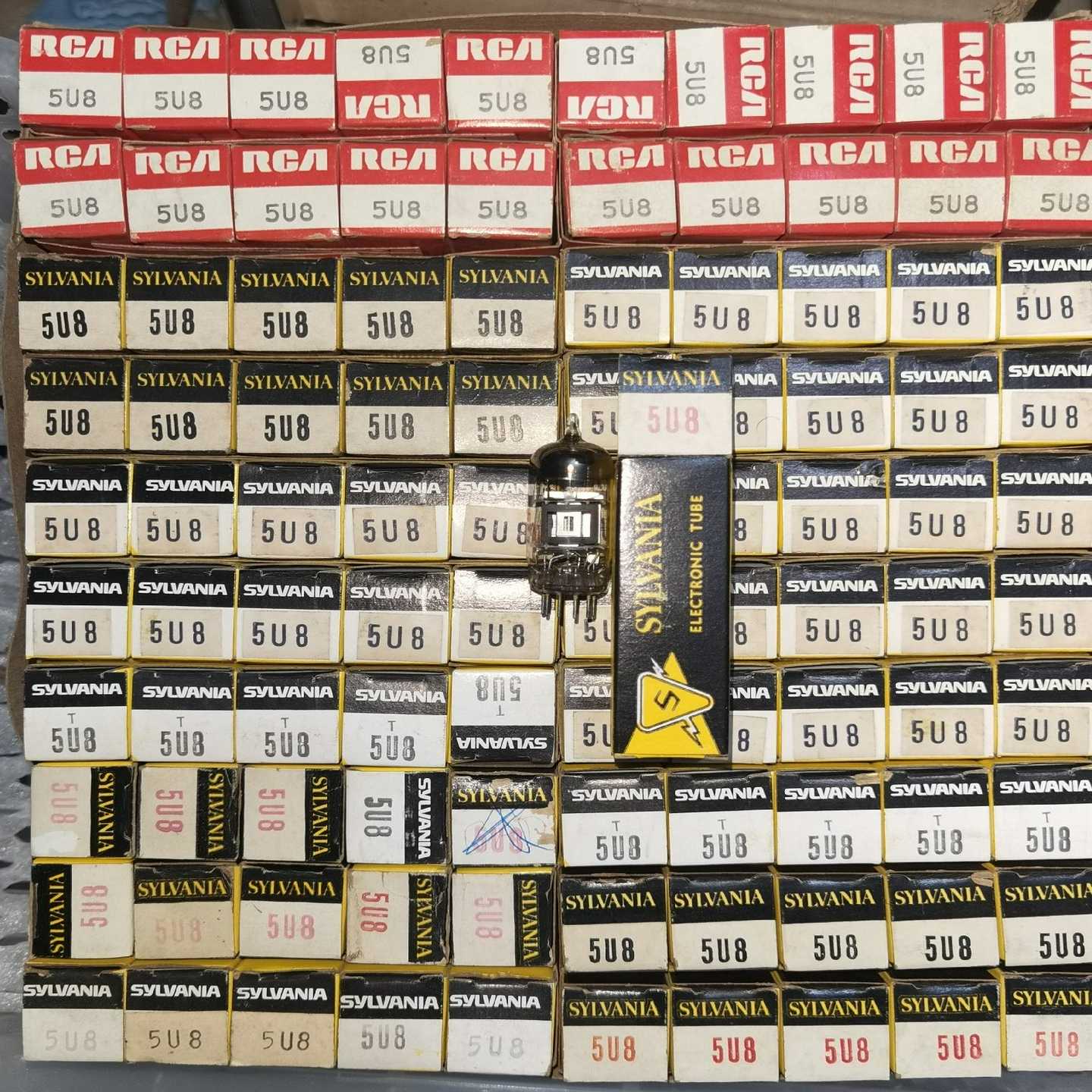 询价~原包装5U8,可通用6U8/ECF82。