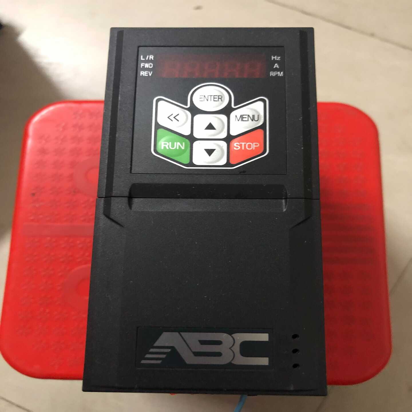 ABC变频器AD800-4T1D5H/2D2L-PU00CU--议价商品