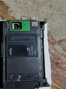 暴力拆机施耐德PLC型号TM241CEC24R。成色下图。--议价商品
