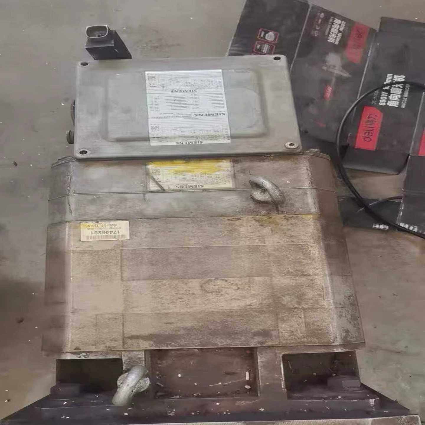 西门子主轴电机1PH7133-2QD02-0CJ0原装拆--议价商品
