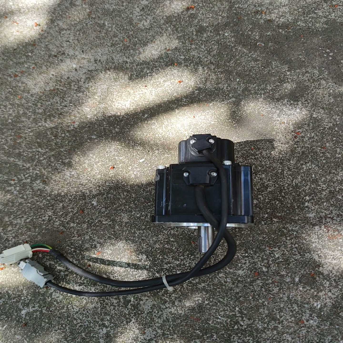 (富士伺服电机GYC401DC1-SA-400W议价询价