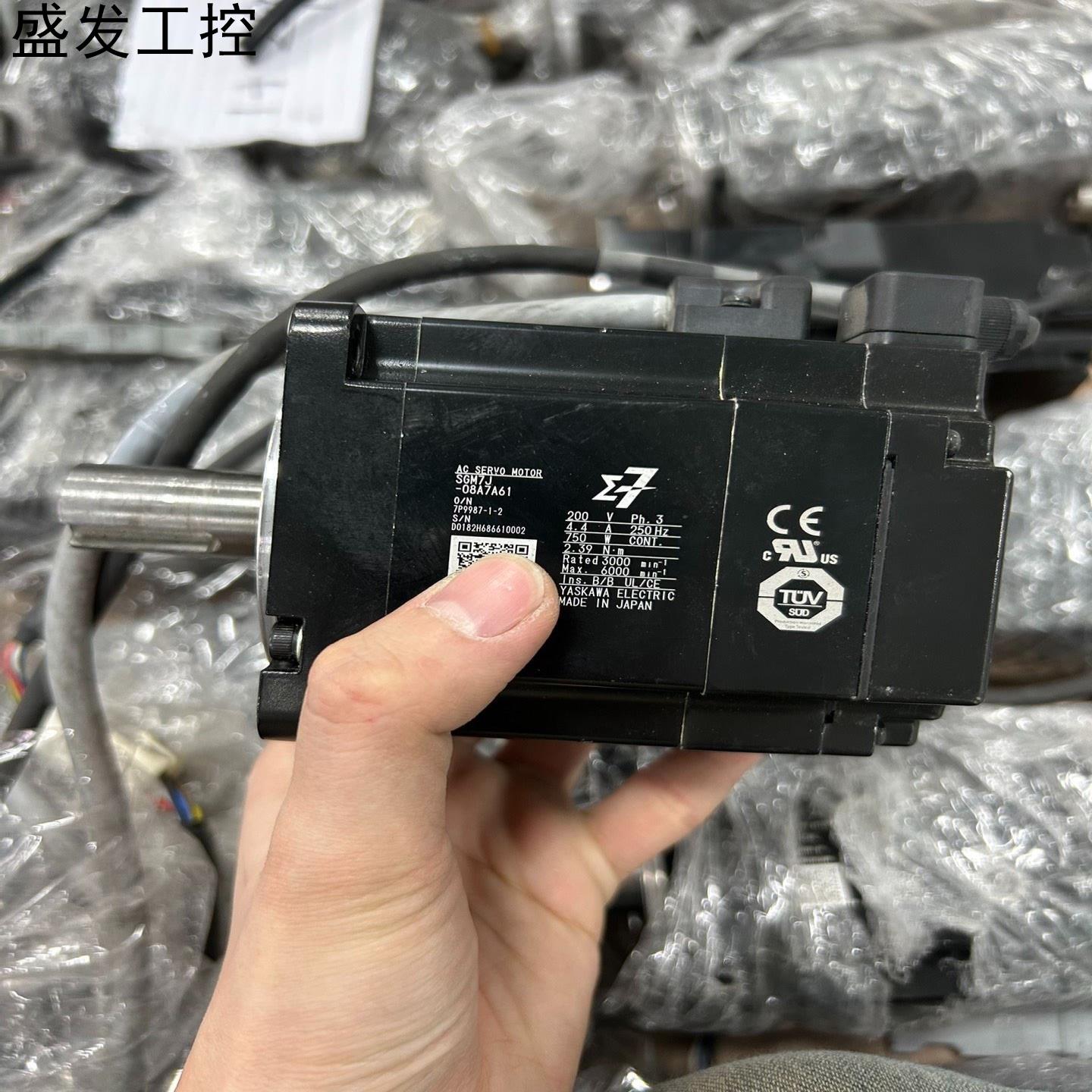 安川伺服电机SGM7J-08A7A61二手正常拆机成色八议价产品