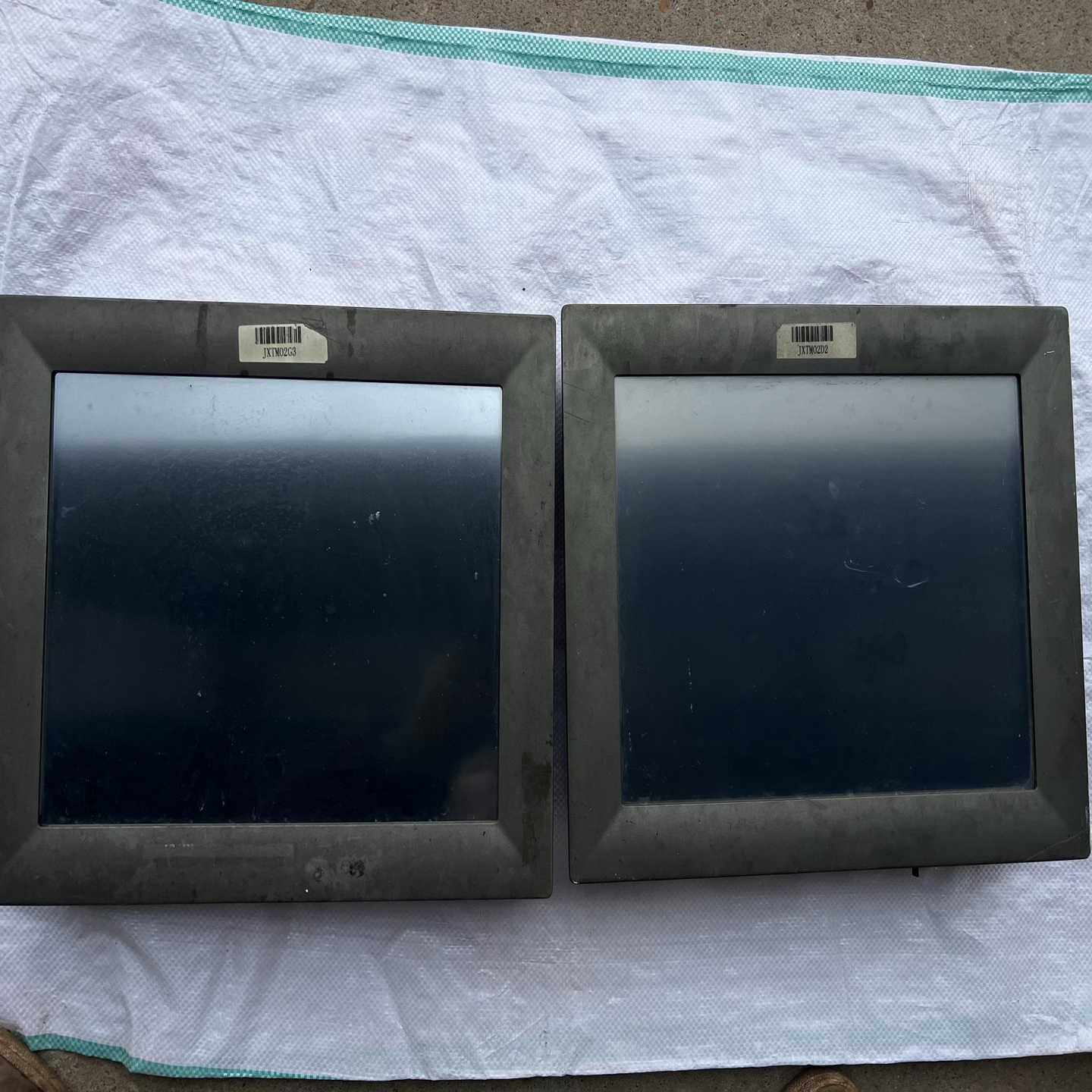 研华TPC-1570H工控机 15寸触摸屏，全正常工作的。双【鑫鑫商