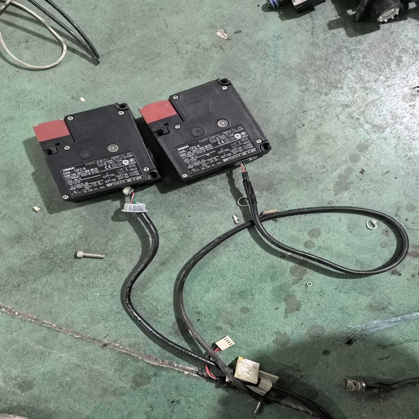 议价产品拆机OMRON门锁D4NL-1DFA-B