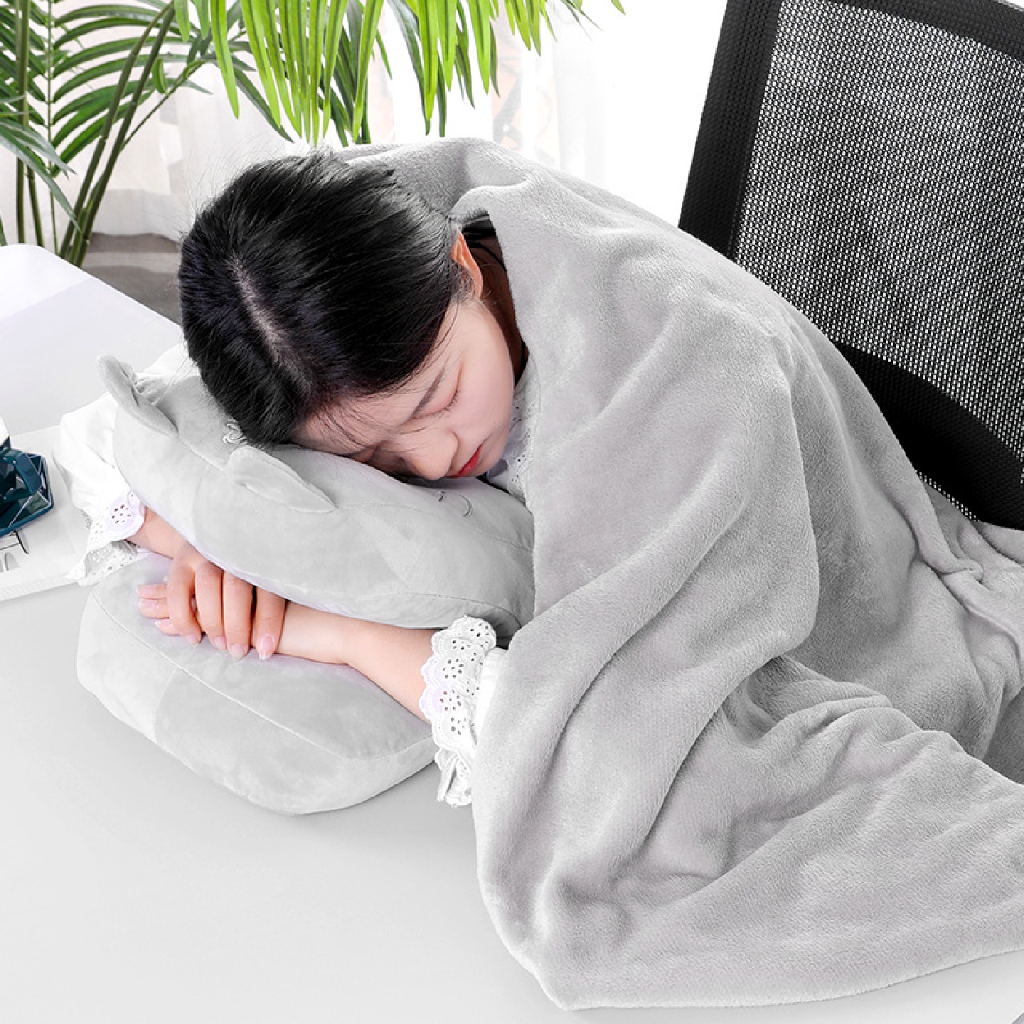 夏季午休神器办公室冰丝午睡枕学生趴睡枕睡觉抱枕头枕脖子靠枕