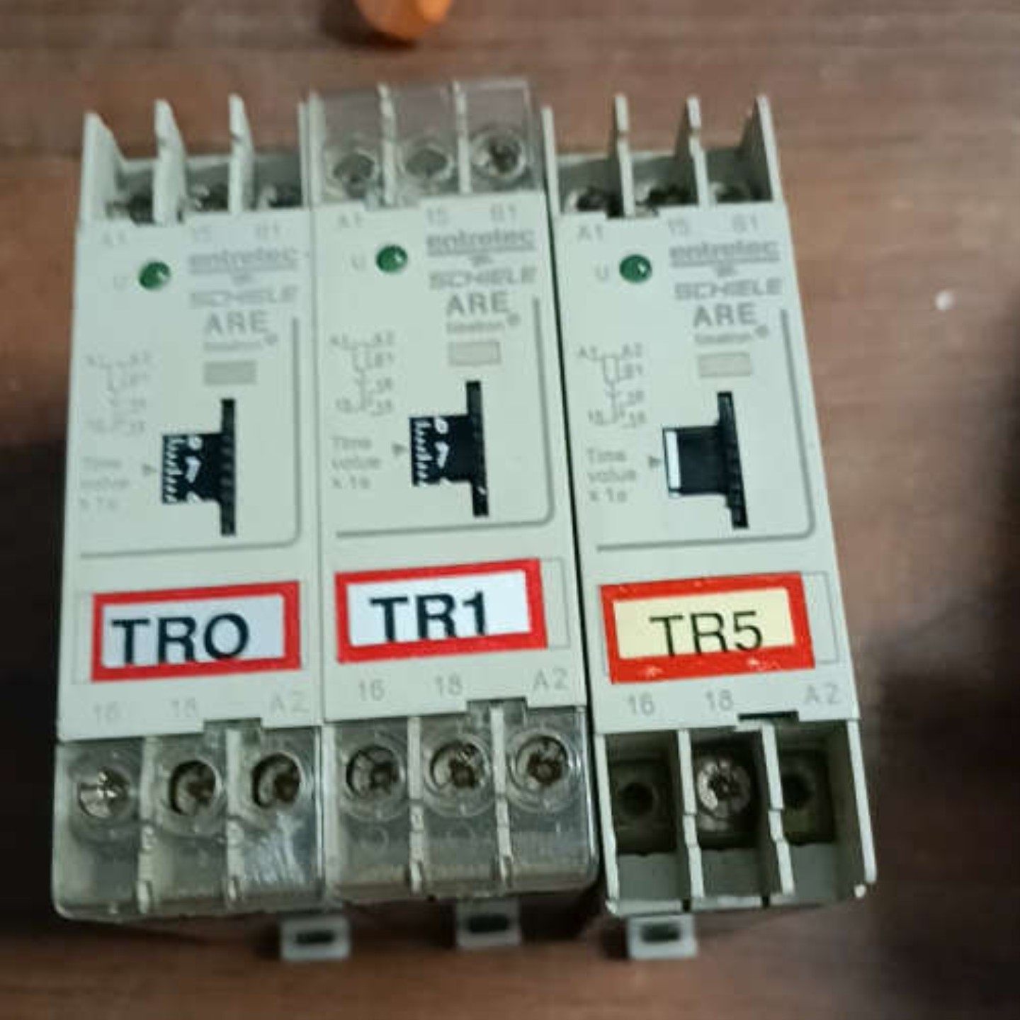 售前询价Entrelec Schiele施勒延时继电器 议价