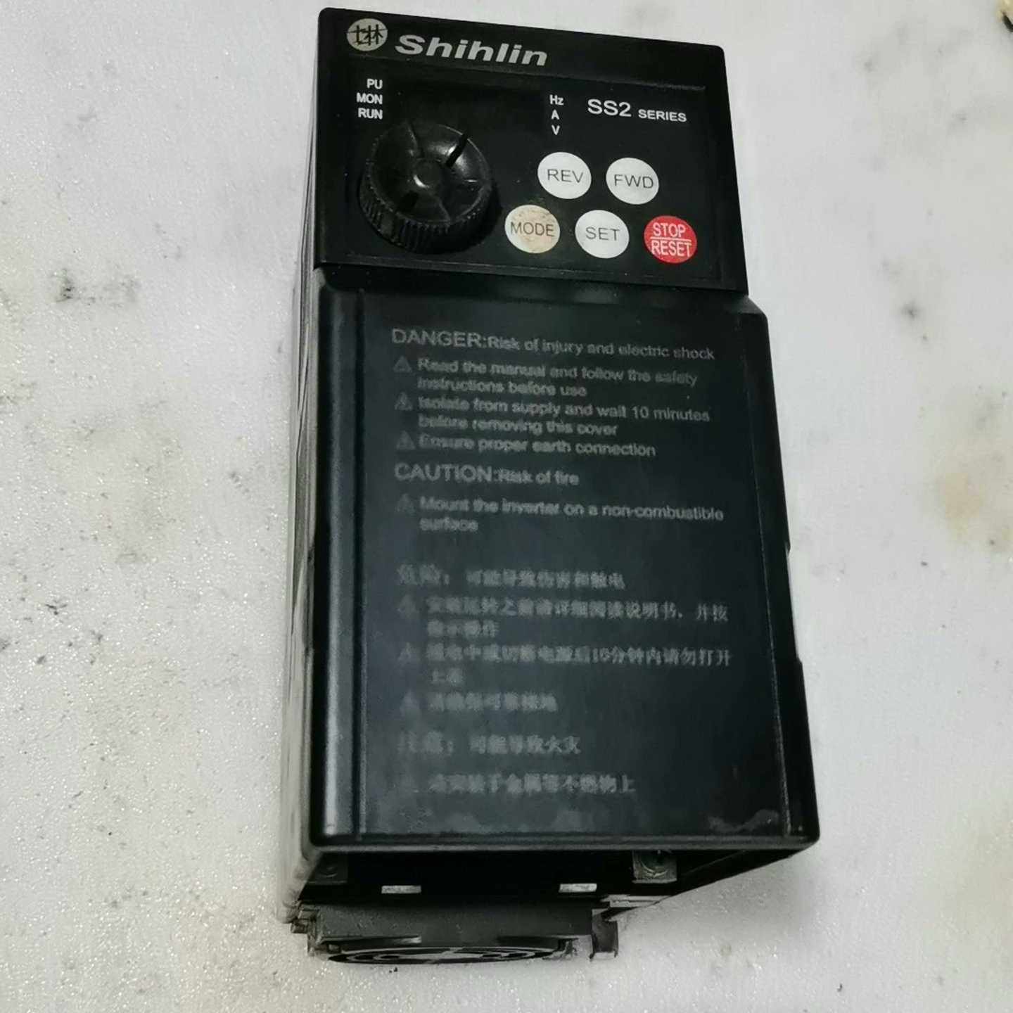 SS2-043-1.5K士林380V1.5KW变频器测试（零零电子）