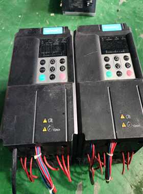 汇川变频器MD500T2.2GB成色实物图2询价