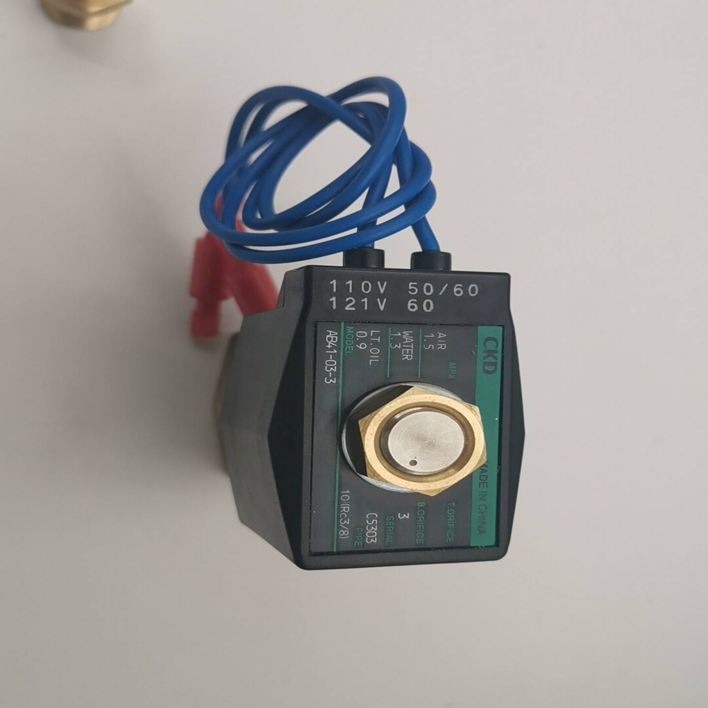 询价~CKD电磁阀AB41-03-3-110V加亚德客阀ASC30