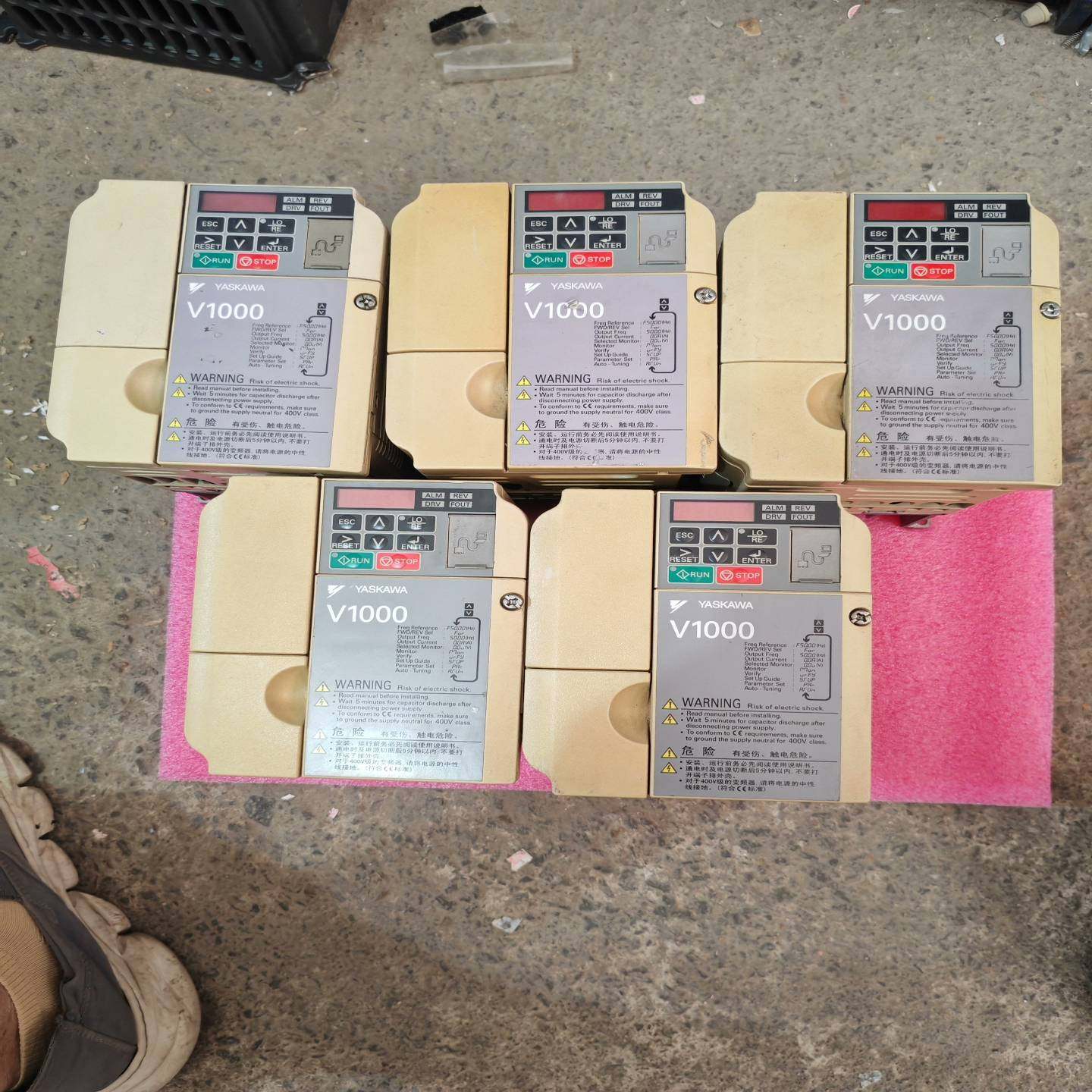 CIMR-VB4A0007BBA变频器，2.2/3.