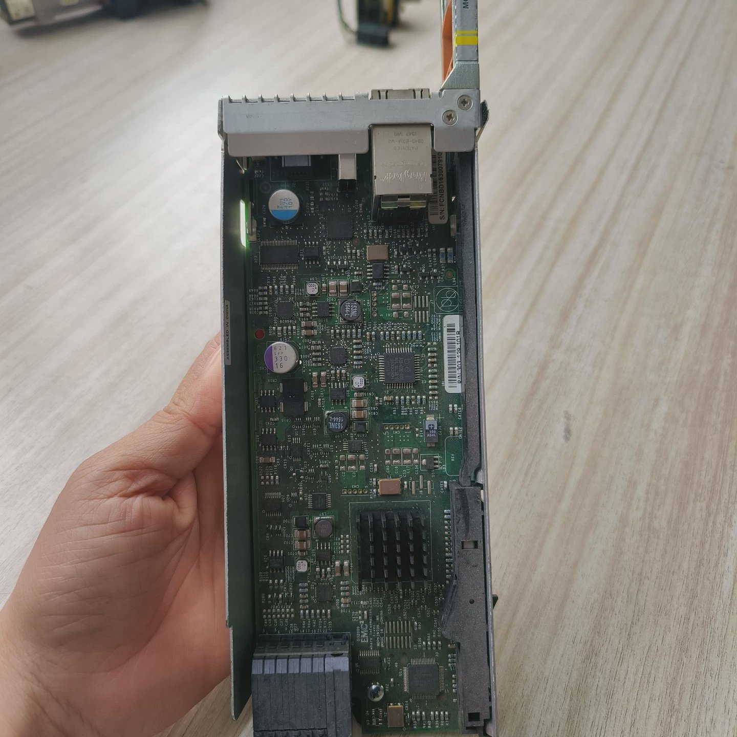 EMCVMAX存储柜管理模块303.129.101B议价,电子元器件市场,其它元器件,淘宝优惠券,粉丝福利购,淘宝优惠卷