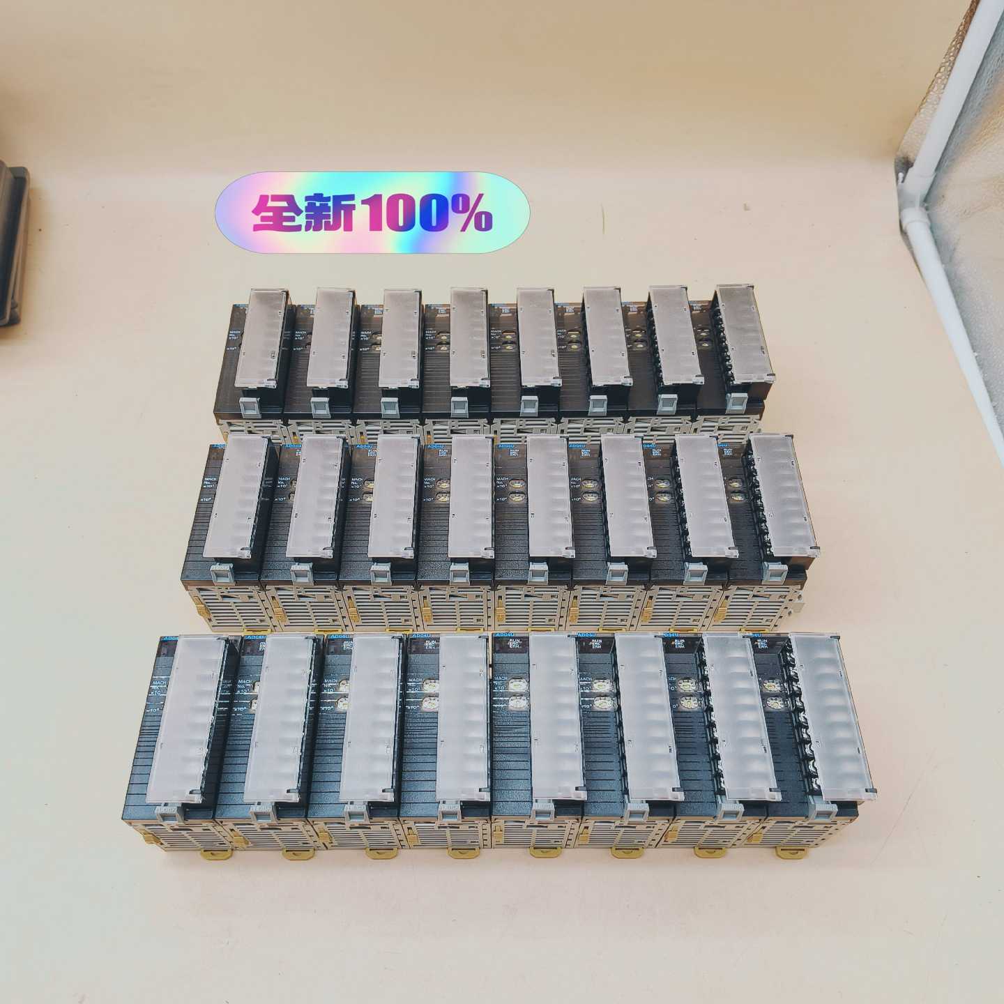 CJ1W-AD04UPLC模拟量模块顺丰，9.5新~询价