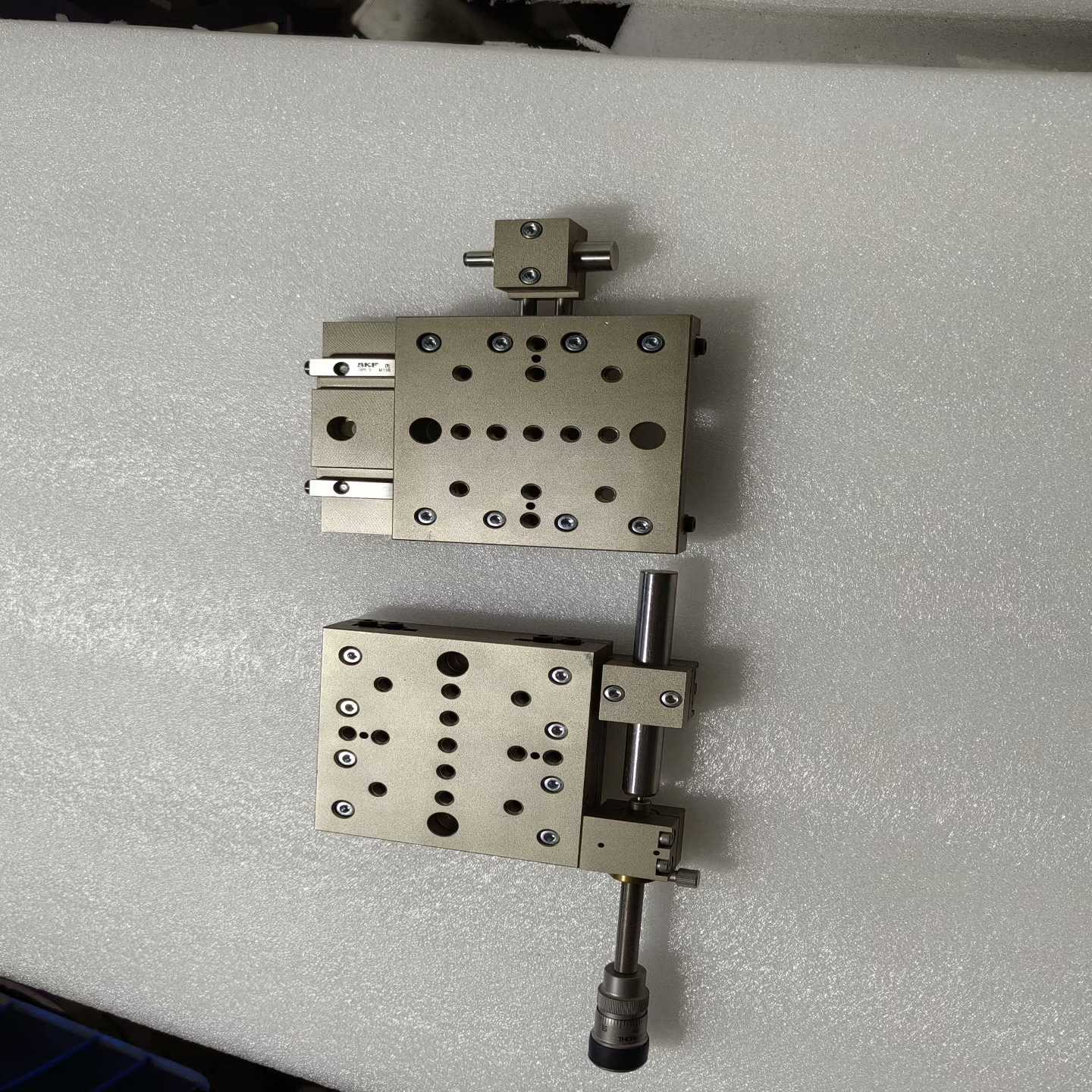 （议价）THORLABS手动位移滑台LNR50，S/16295，