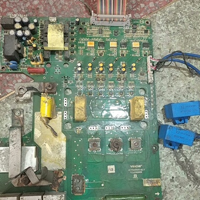 询价-AC70M30A41B2.4伟创变频器驱动板22KW.