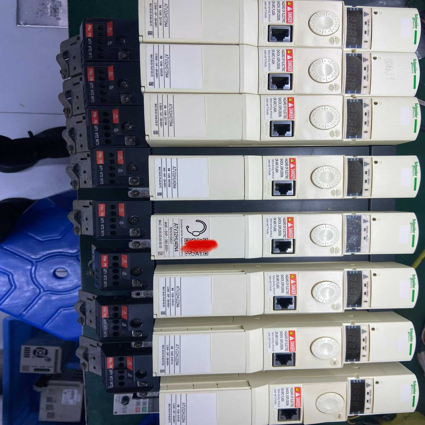 【议价】ATV32H075N4变频器380V/0.75KW适用