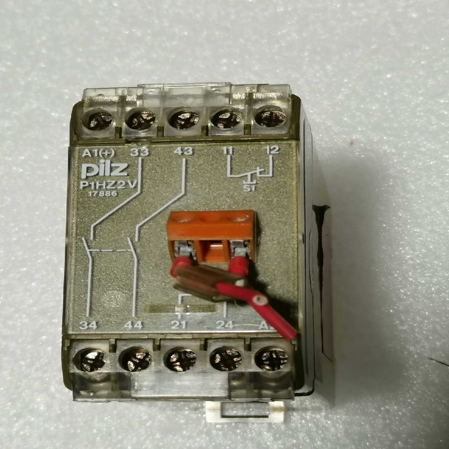 议价拆机皮尔斯P1HZ2V24VAC2S安全继电器一只成色如