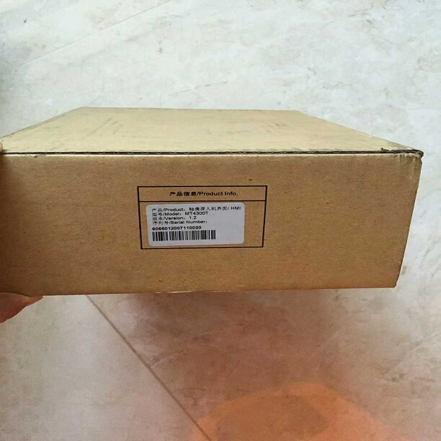 MT4300T步科威纶触摸屏一个（零零电子）