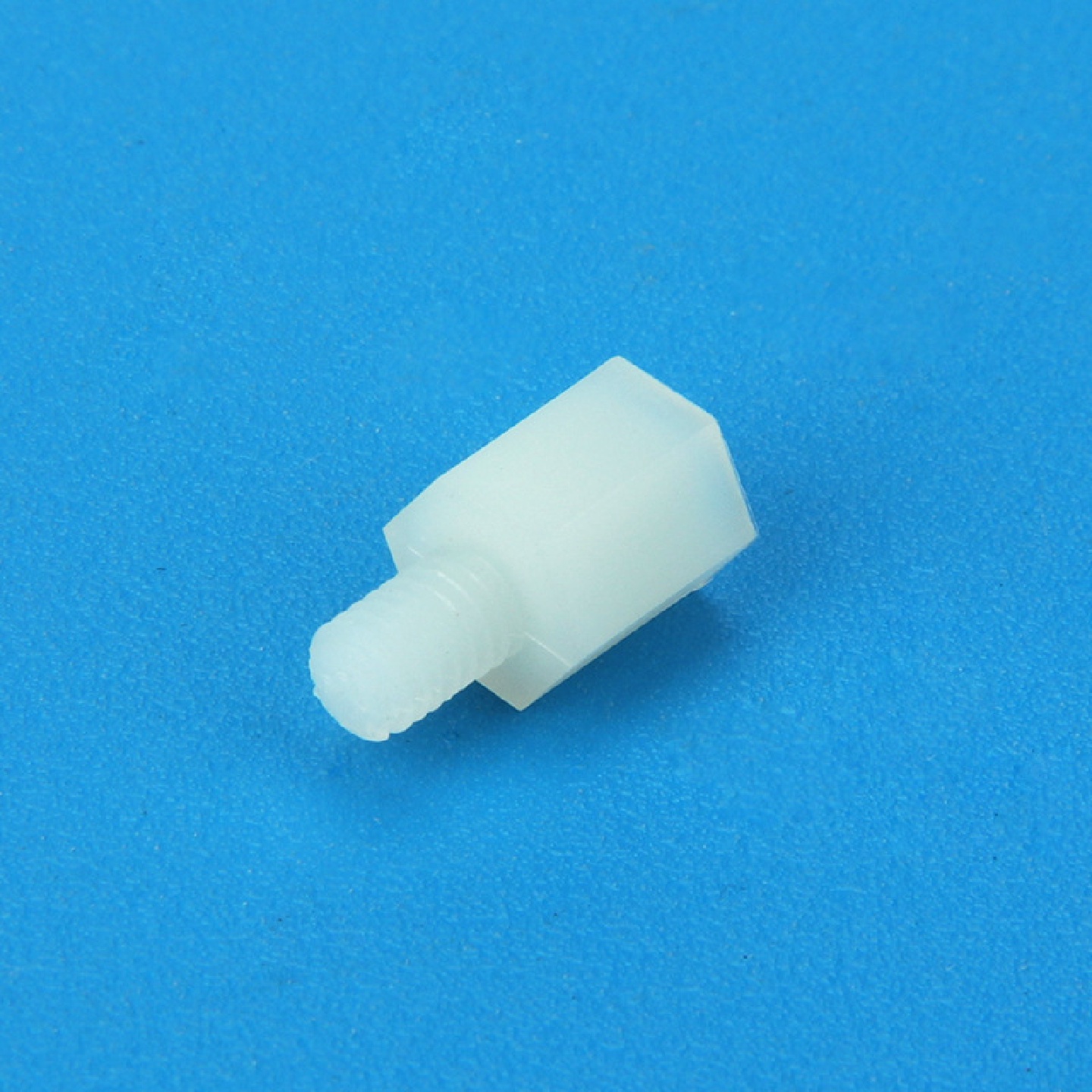 丰钢厂家自销六角柱系列单通尼龙六角柱M2.5绝缘塑料隔离柱