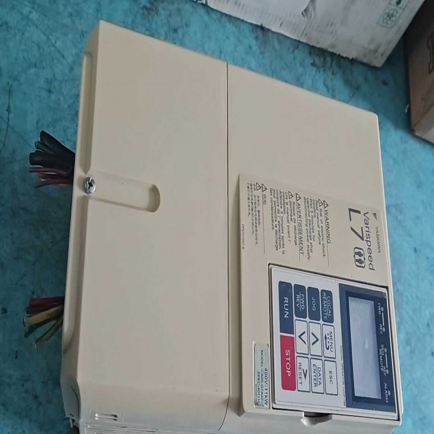 安川L7系列变频器CIMR-L7B401111KW380询价