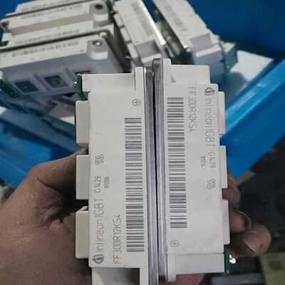 询价99新FF300R12KS4高频感应加热英飞凌年份