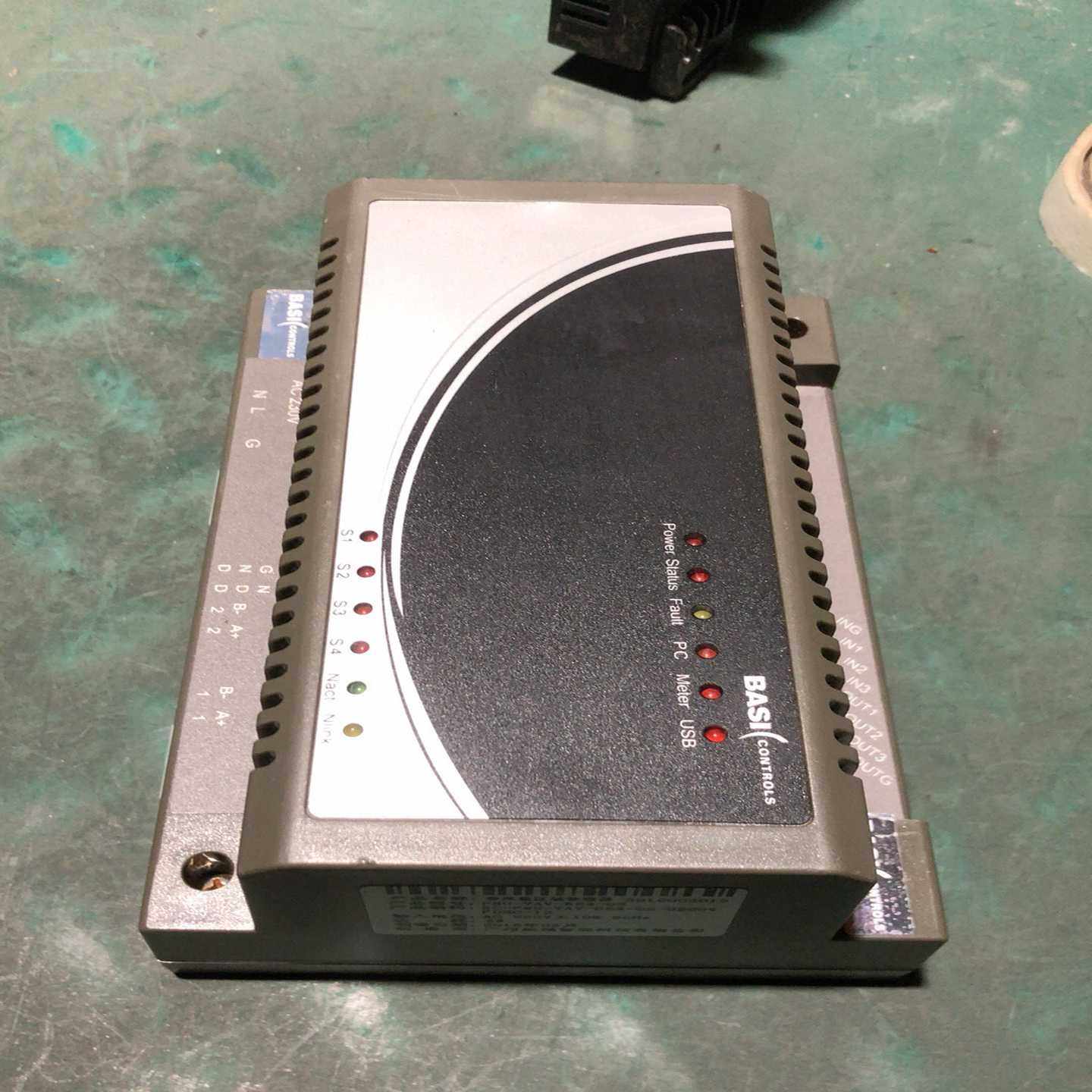 柏诚区域管理器，型号FMU-VAV-B64-02成色很好