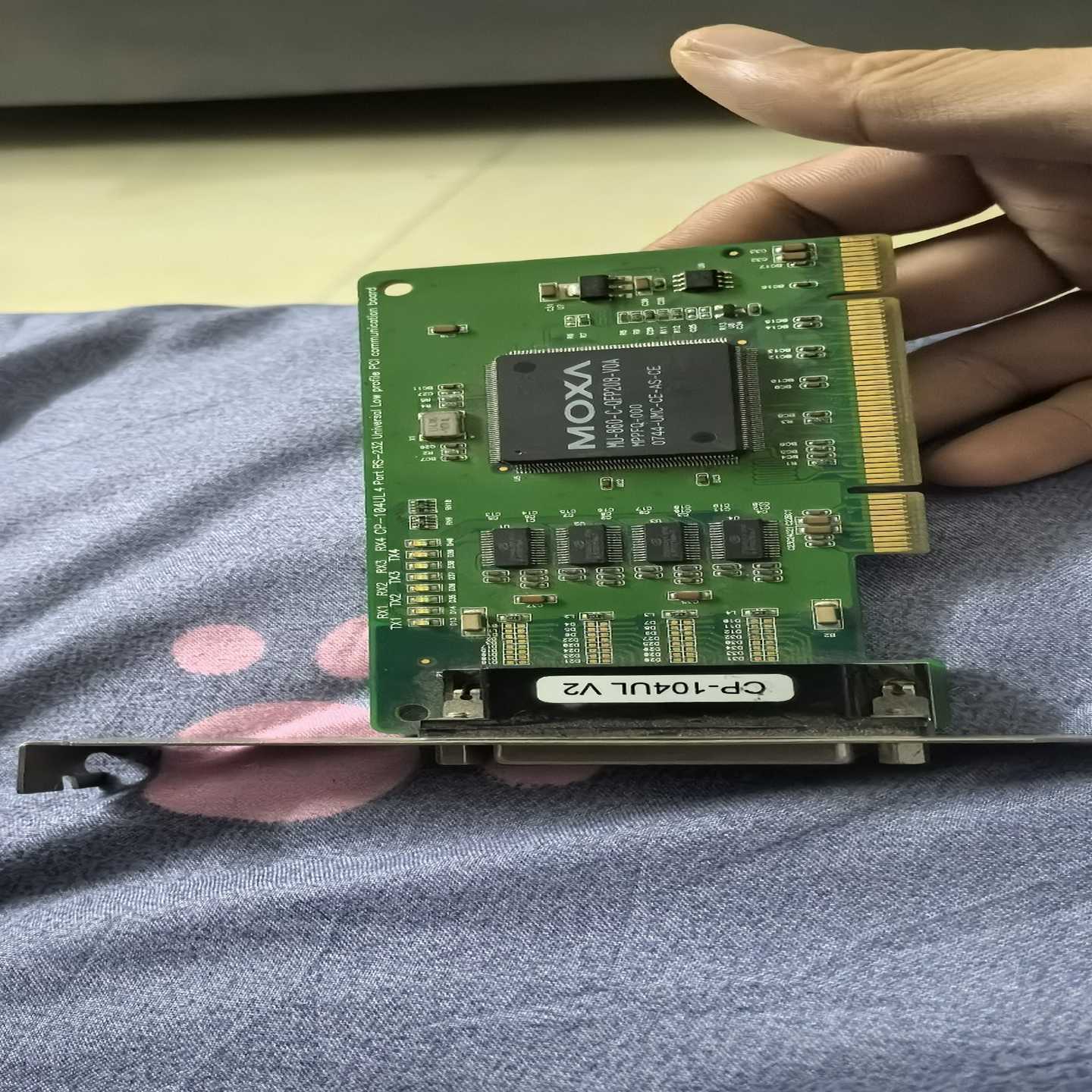 台湾摩莎MOXACP-104ULV2多串口卡，4口RS--议价
