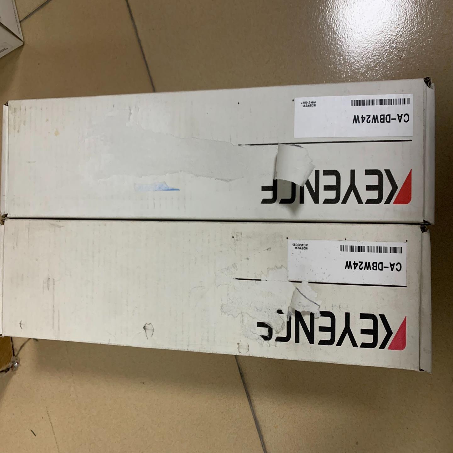 KEYENCE基恩士光源CA-DBW24W，一共询价