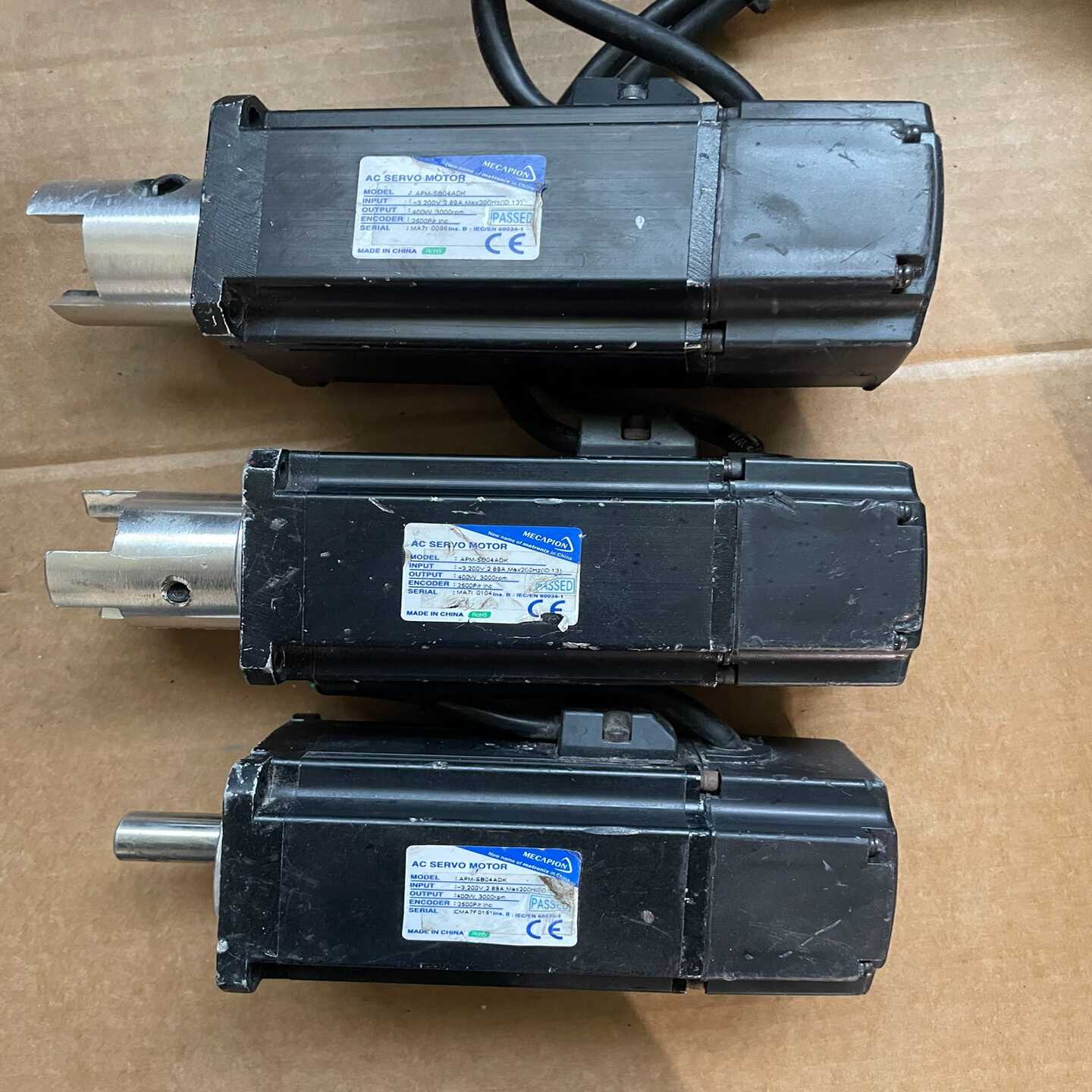 LS产电400W伺服电机，型号:APM-SB04ADK。正常--议价商品