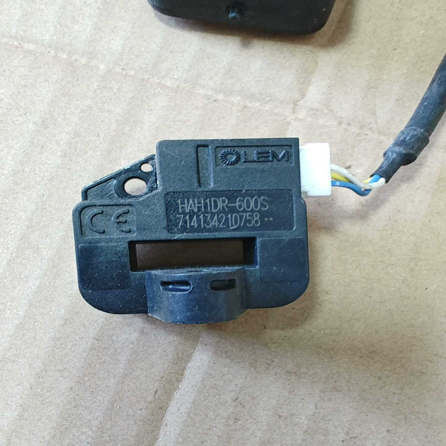 议价传感器LEMHAH1DR-600S拆机7个询价出