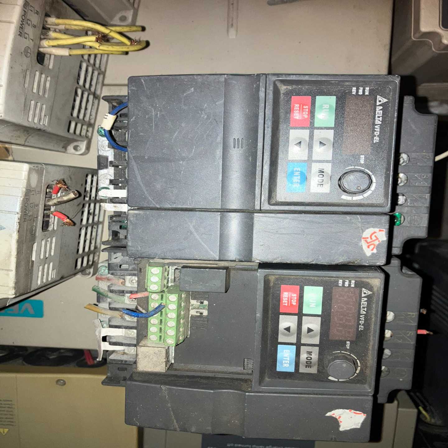 VFD015EL21A台达变频器，功能，实物图片分享（佳毅工控）