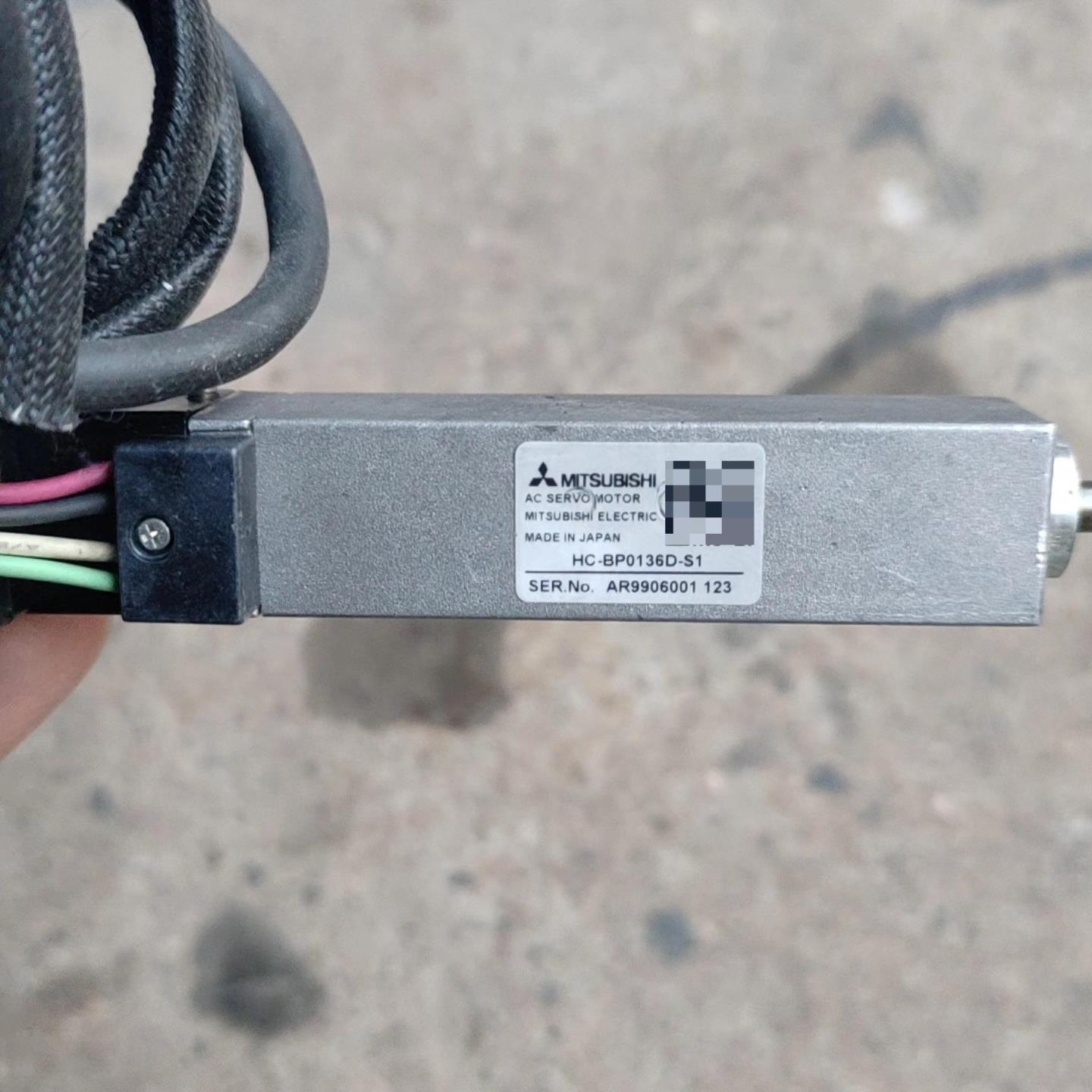 贴片机T马达三菱电机HC-BP0136D-S1，原装拆--议价商品