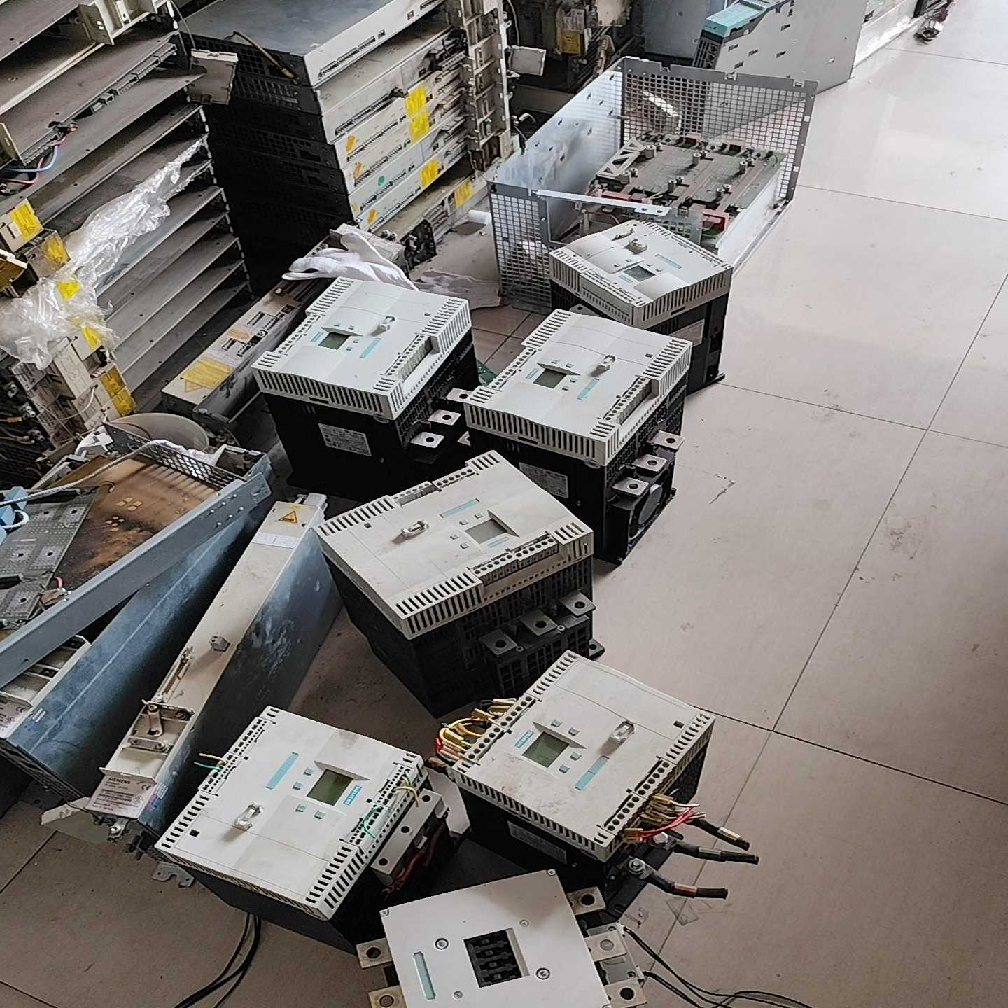 3RW4444-6BC44软起动，3RW4454询价