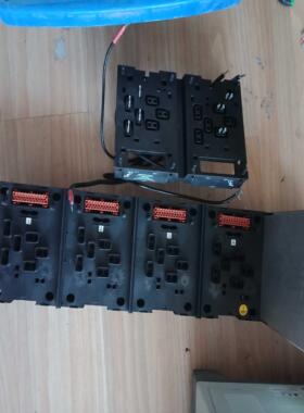 配件ABB二手GLBS200516R0106相间隔板出售实拍实价议价