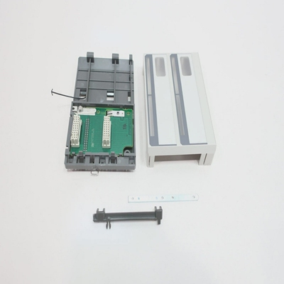 SchneiderDTA202/AS-HDTA-202Tsx小巧型辅助Sunrack2插槽