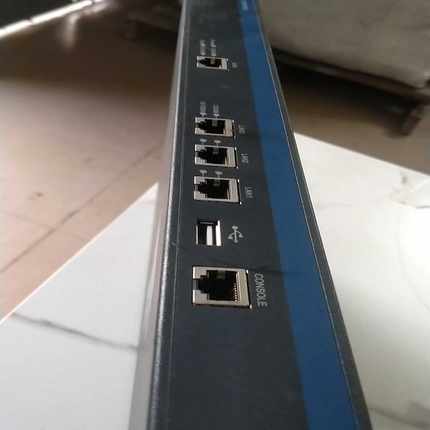 H3CER3100G2企业级千兆路由器可支持3WAN口自带防-询价客服