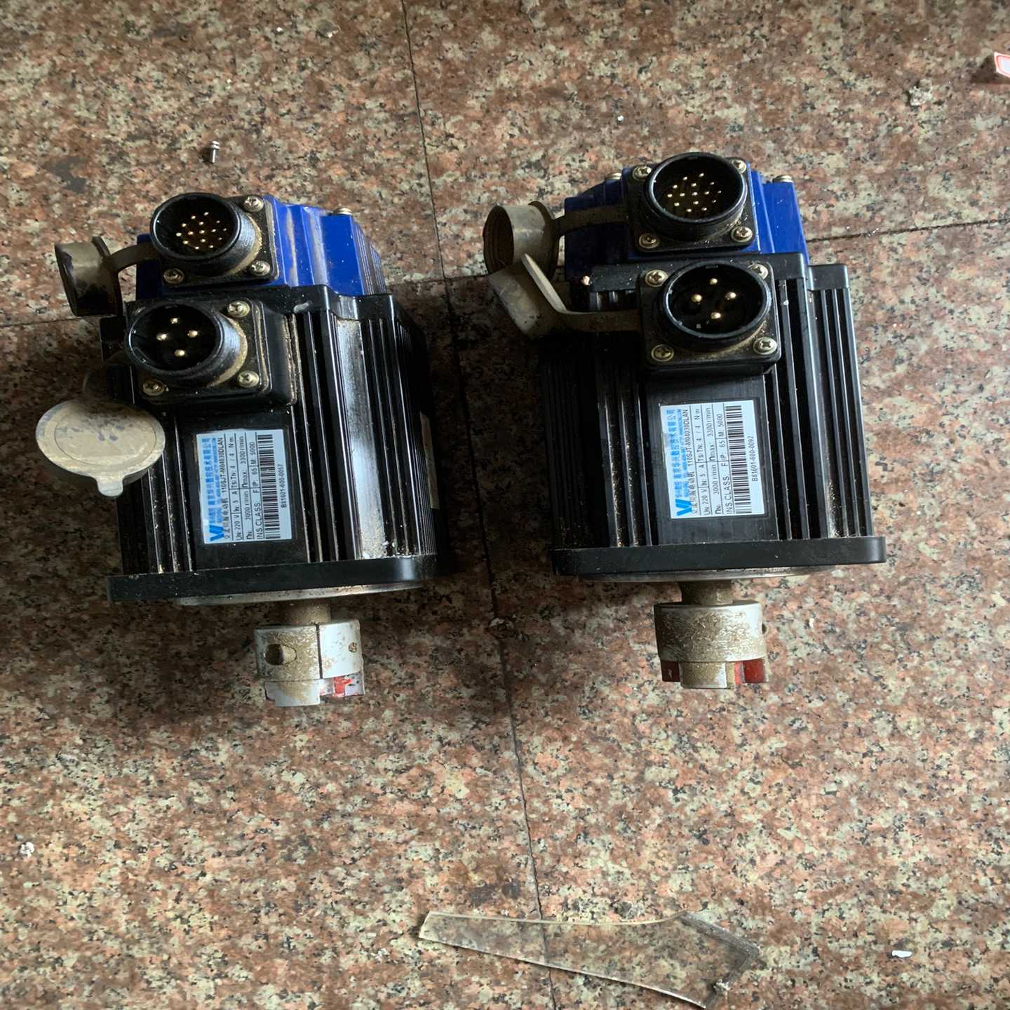 议价4牛服110-M040，5000