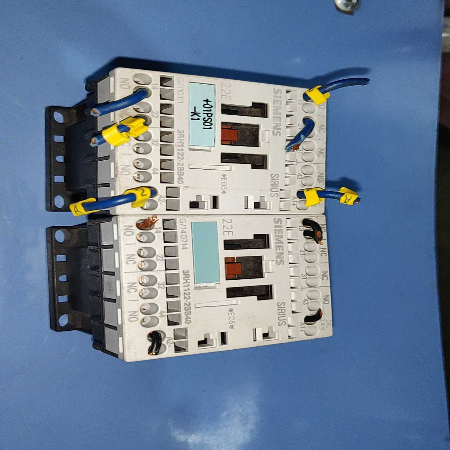 议价D西门子直流接触器3RH1122-2BB40DC24V现货/维修