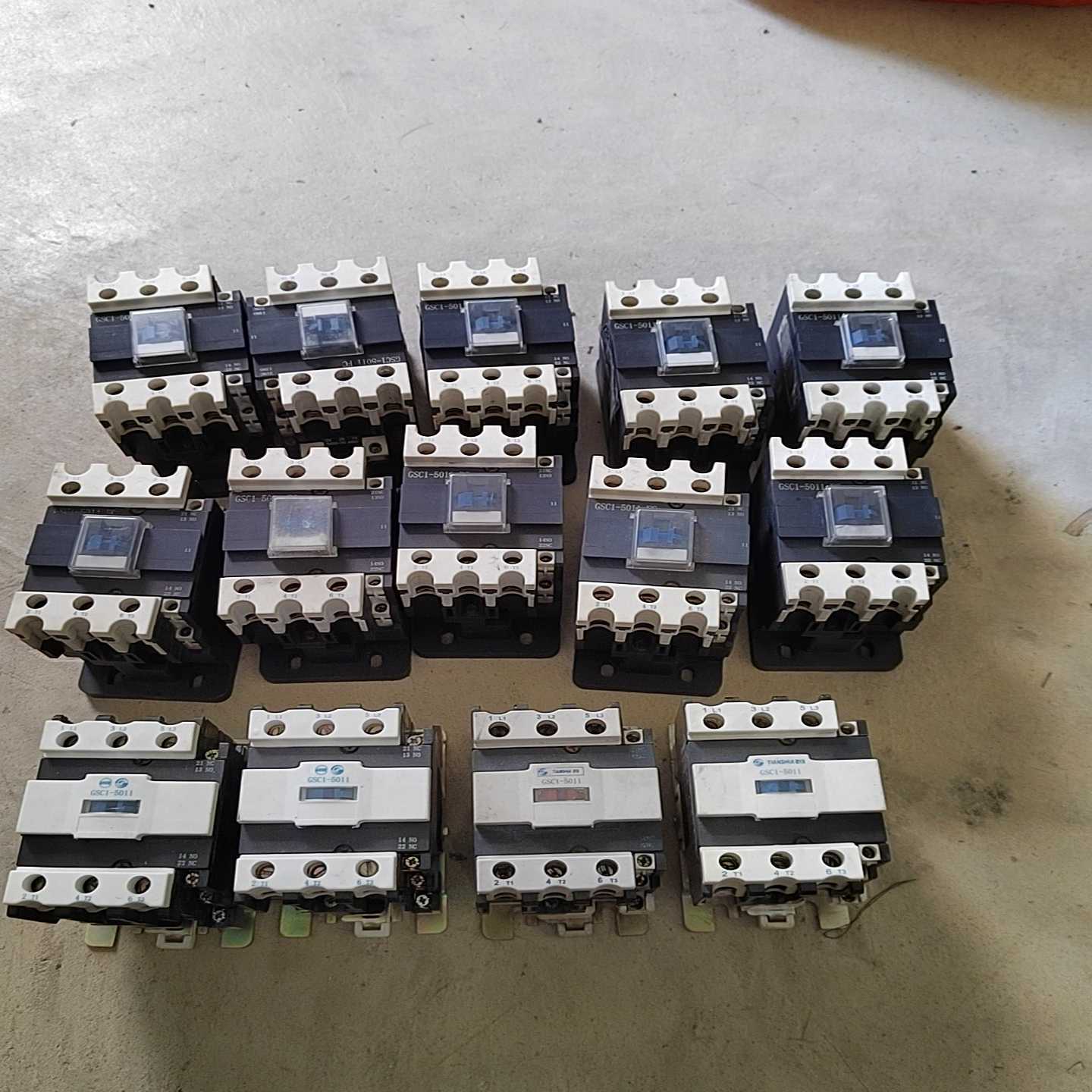 议价天水213接触器GSC1一5011FC，有7只，都是380V
