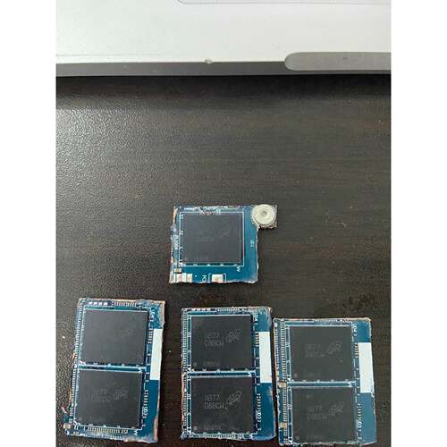 议价议价议价镁光内存颗粒 D8BCW LPDDR5 32Gb实足4议价