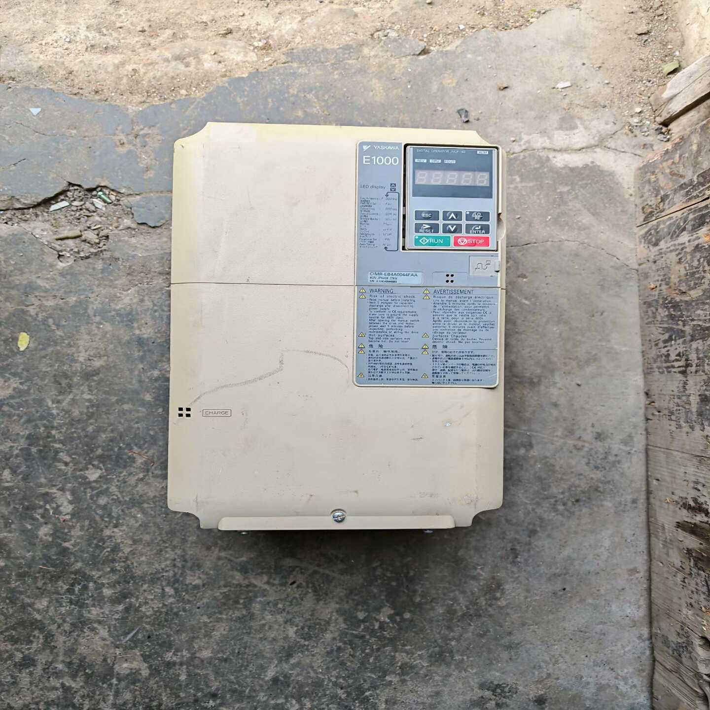 YASKAWA安川变频器，E1000CIMR-EB4A0询价