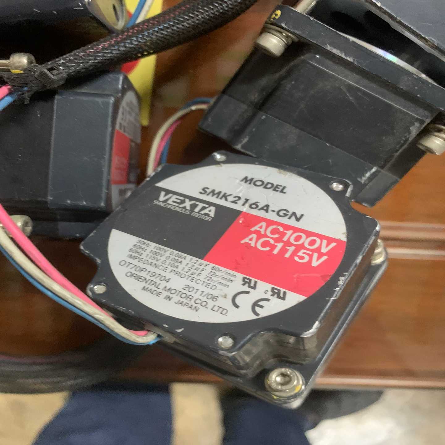 安川G7系列变频器CIMR-G7A4015 15KW 380（佳毅工控）