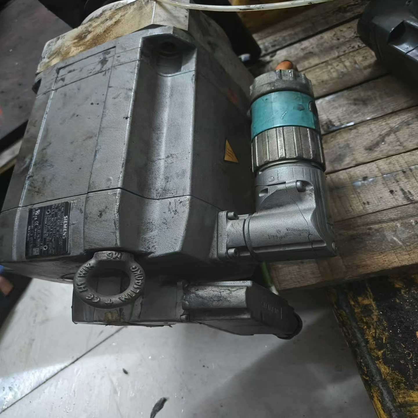 电机1FT7084-1AH71-1DG1功能正常询价