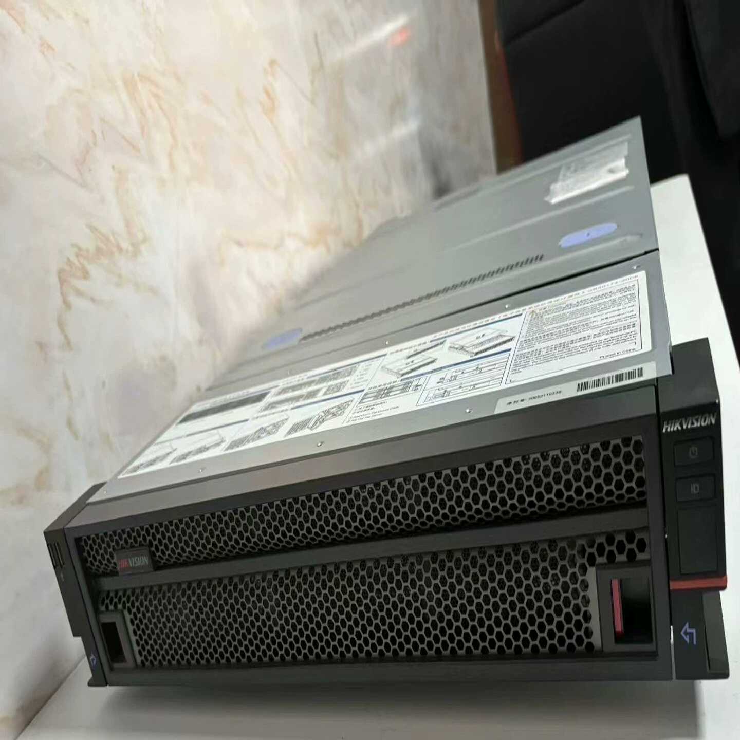 DS-VE22S-B/CMM海康威视平台服务器，配置是：42--议价商品